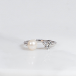 Luminous Pearl Elegance