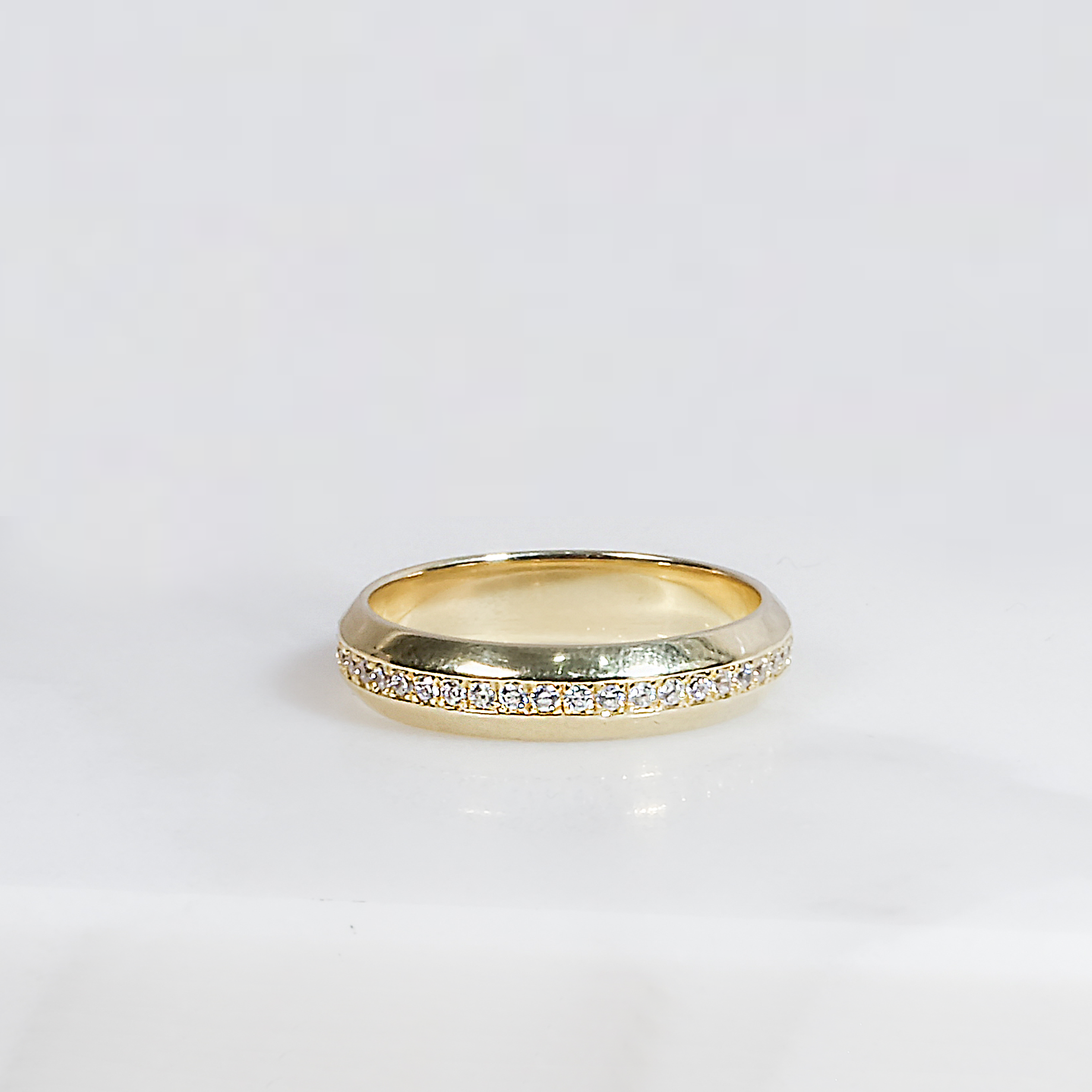 Elegance Diamond Band