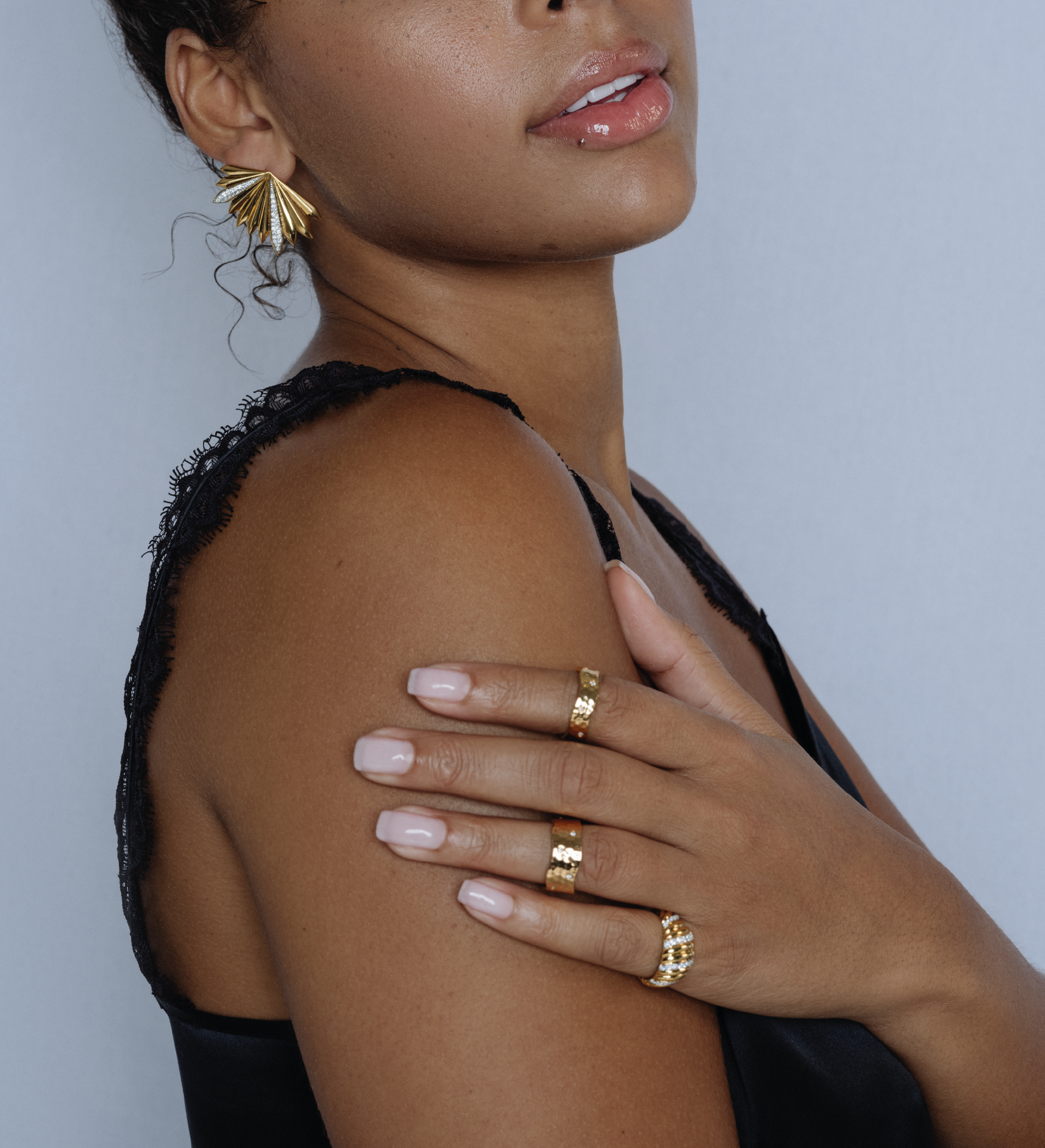 Palm Diamond Statement Fluted Earrings