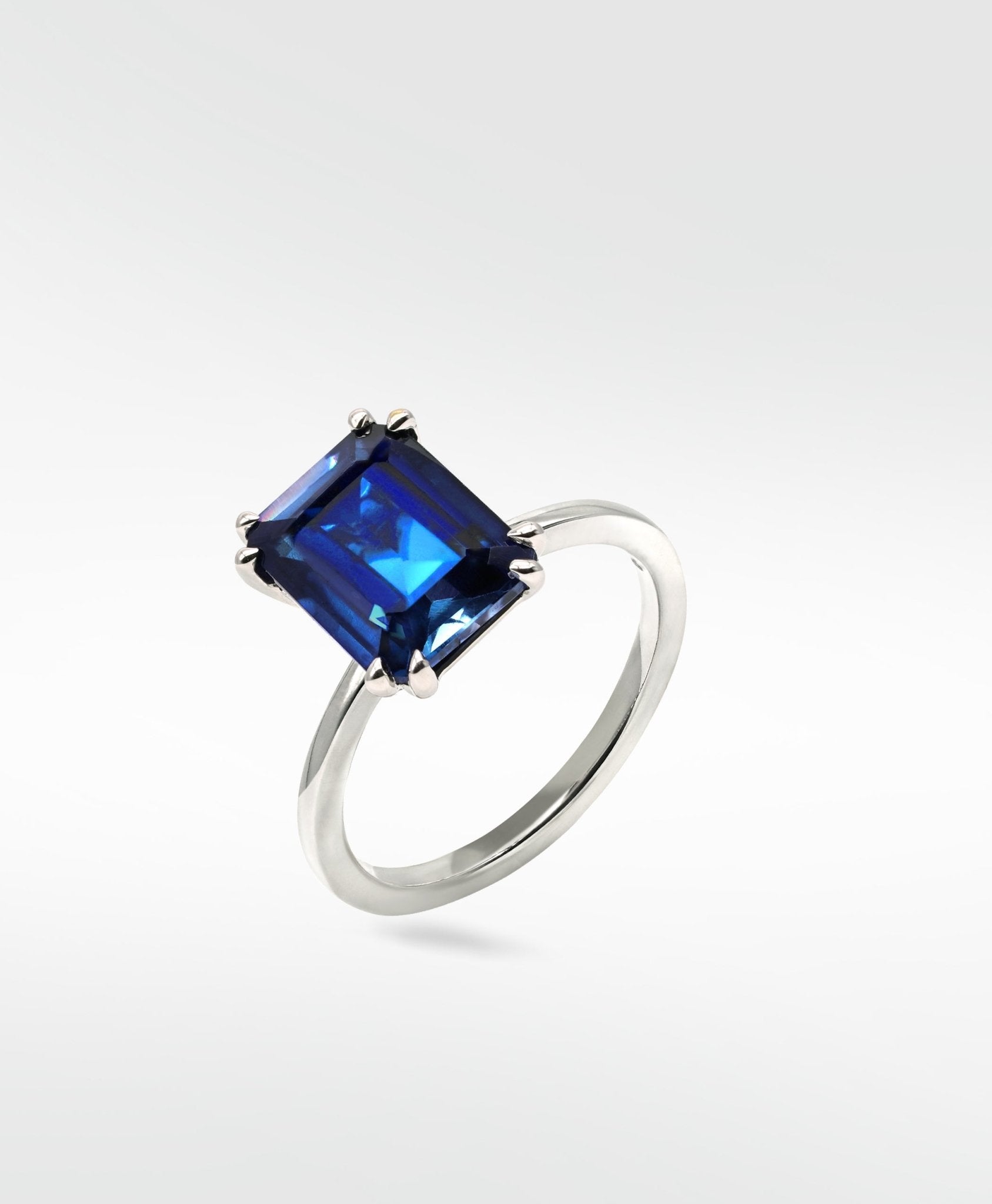 Flora Blue Sapphire Octad Cocktail Ring in 18k White Gold - Lark and Berry