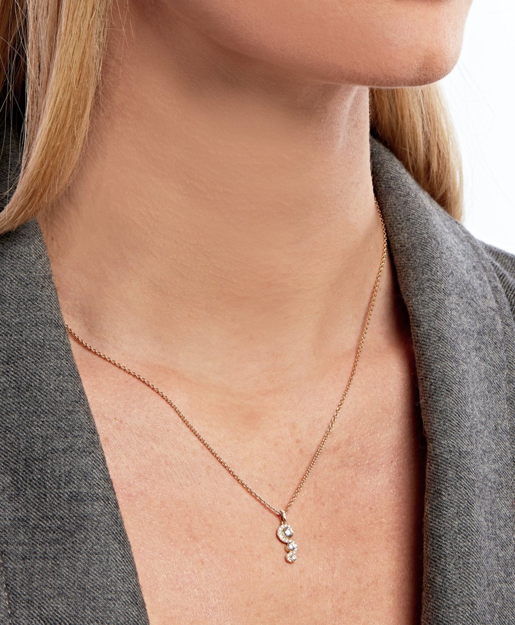 Wave Diamond Pendant in 18K Gold - Lark and Berry